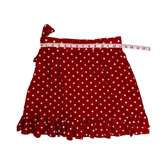 Red polka Dot ruffle skirt - Picture 3 of 4